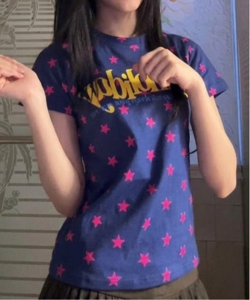 SHEPP(シープ)の「星柄プリントフロントロゴアソート 半袖Tシャツ タイトフィット ピチT(Tシャツ/カットソー・レディース・ピンク/ブラウン/ブルー・M/S)」の12枚目の写真