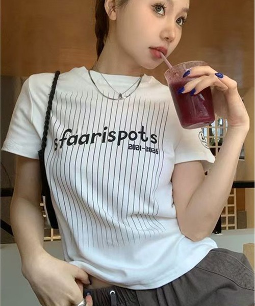 AsheKsha（アシクシャ）の「前プリント半袖Tシャツ　ストライブ柄Tシャツ（Tシャツ/カットソー・レディース・ホワイト/グレー・M）」の8枚目の写真