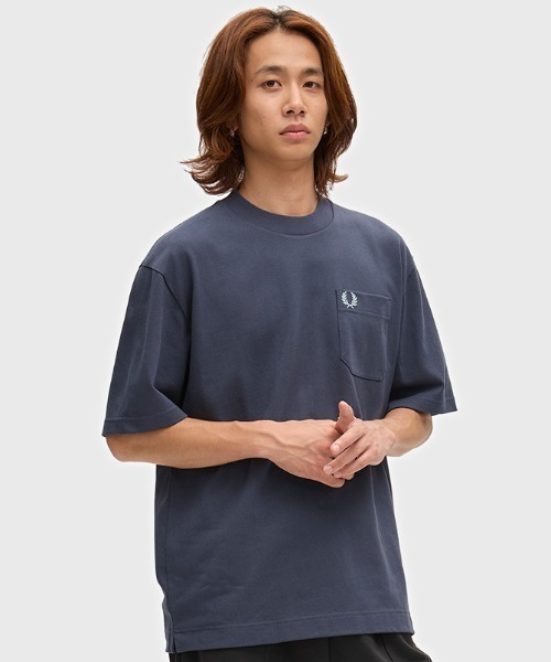 FRED PERRY(フレッドペリー)の「Relaxed T-Shirt/リラックスTシャツ(Tシャツ/カットソー・メンズ・カーキ/ダークネイビー/ホワイト/グレイッシュブルー/ネイビー/ブラック/ベージュ・L/XL/S/M)」の7枚目の写真