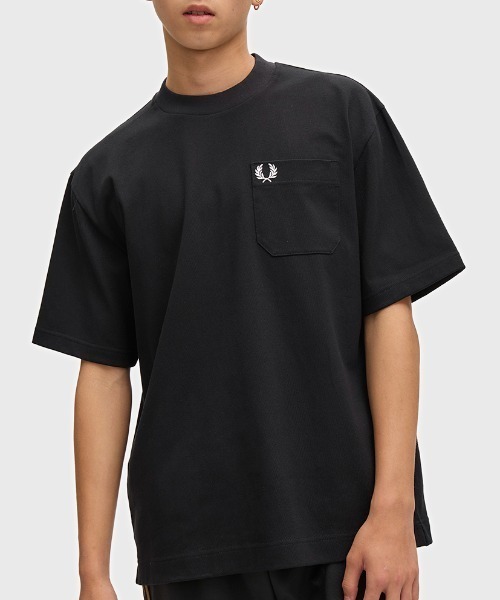 FRED PERRY(フレッドペリー)の「Relaxed T-Shirt/リラックスTシャツ(Tシャツ/カットソー・メンズ・カーキ/ダークネイビー/ホワイト/グレイッシュブルー/ネイビー/ブラック/ベージュ・L/XL/S/M)」の13枚目の写真