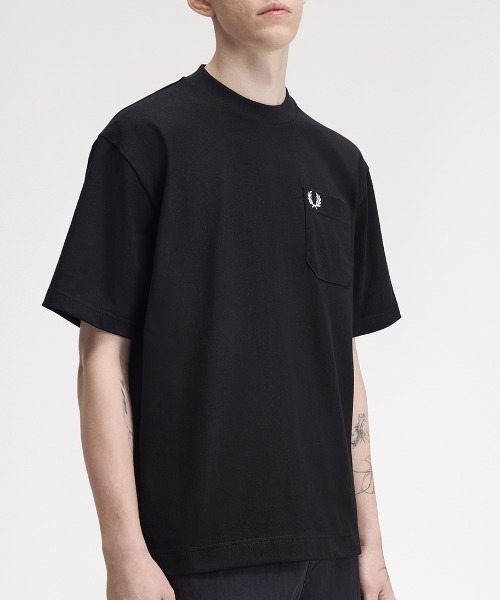 FRED PERRY(フレッドペリー)の「Relaxed T-Shirt/リラックスTシャツ(Tシャツ/カットソー・メンズ・カーキ/ダークネイビー/ホワイト/グレイッシュブルー/ネイビー/ブラック/ベージュ・L/XL/S/M)」の17枚目の写真