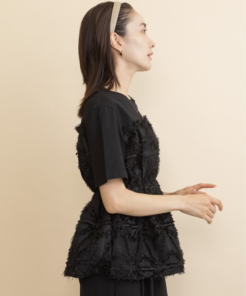 lodie(ロディ)の「ジャガードビスチェ・レイヤード風T(Tシャツ/カットソー・レディース・アイボリー/ブラック・FREE)」の14枚目の写真