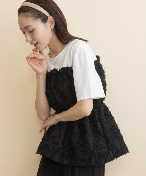 lodie(ロディ)の「ジャガードビスチェ・レイヤード風T(Tシャツ/カットソー・レディース・アイボリー/ブラック・FREE)」の3枚目の写真