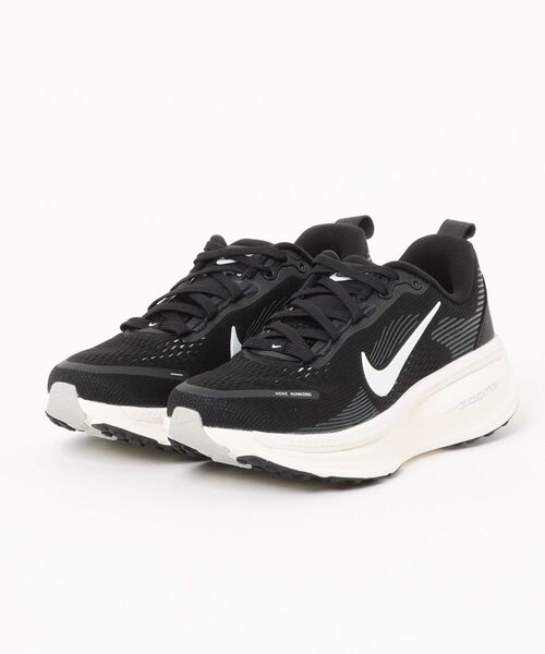 NIKE(ナイキ)の「NIKE ナイキ W VOMERO 18 ウィメンズ ボメロ 18 WHM6804 005BLK/SMTWHT(スニーカー・レディース・ブラック・24.5cm/24.0cm/23.5cm/23.0cm/22.5cm/25.5cm/25.0cm)」の1枚目の写真