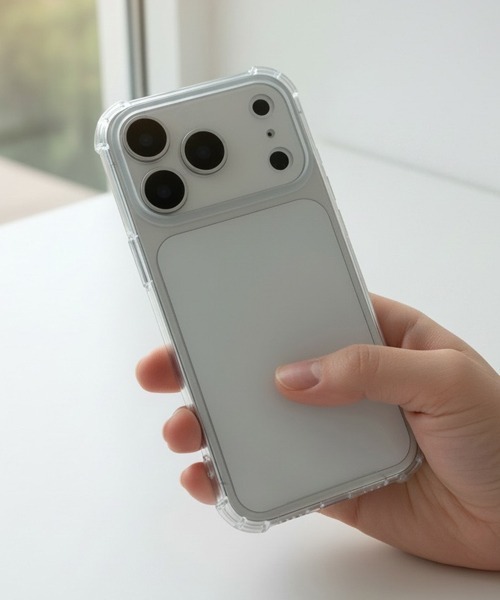 Fun & Daily(ファンアンドデイリー)の「Clear Color iPhone 16 17 Pro ProMax Case / アイフォンカラーケース(スマホケース/カバー・レディース・グリーン/ブラック/クリア/イエロー/オレンジ/パープル・iPhone 17 Pro/iPhone 17/iPhone 16/iPhone 17 Pro Max/iPhone 16 Pro)」の6枚目の写真