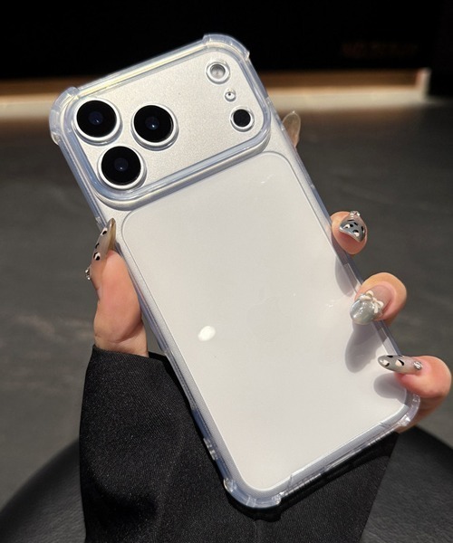 Fun & Daily(ファンアンドデイリー)の「Clear Color iPhone 16 17 Pro ProMax Case / アイフォンカラーケース(スマホケース/カバー・レディース・グリーン/ブラック/クリア/イエロー/オレンジ/パープル・iPhone 17 Pro/iPhone 17/iPhone 16/iPhone 17 Pro Max/iPhone 16 Pro)」の18枚目の写真