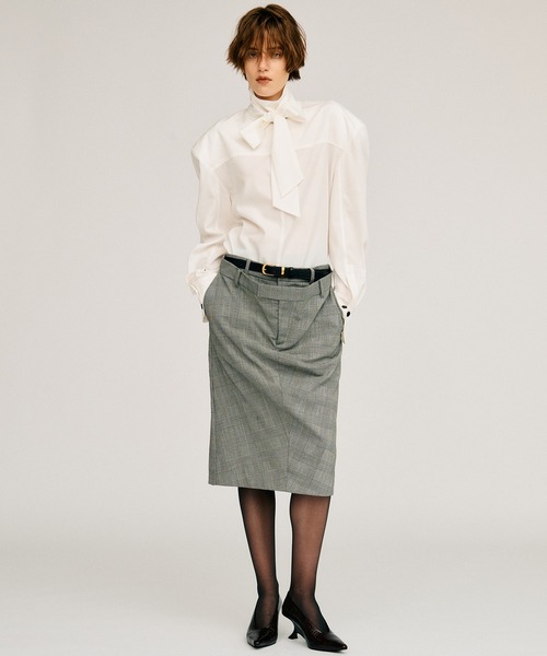 PRANK PROJECT(プランクプロジェクト)の「【2026Autumn Pre-Order】ハイネックパワショルシャツ / High-Neck Power Shoulder Shirt(シャツ/ブラウス・レディース・ブラック/ボルドー/ホワイト・FREE)」の15枚目の写真