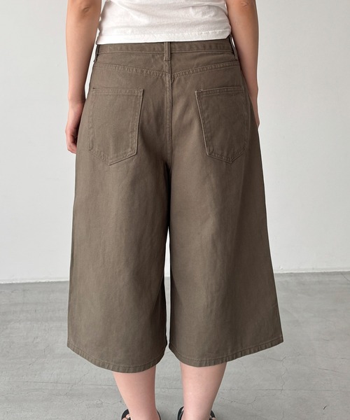 CANAL JEAN(キャナルジーン)の「diggity ツイルバミューダパンツ(その他パンツ・レディース・カーキ/ブラック・SMALL/MEDIUM)」の4枚目の写真
