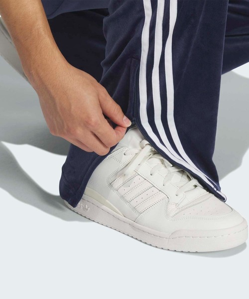adidas(アディダス)の「FB TPベロア / ファイヤーバード トラックパンツ ベロア / ジャージ / アディダスオリジナルス adidas Originals(その他パンツ・メンズ・ブルー・XX-LARGE/XX-SMALL/3XL/LARGE/MEDIUM/SMALL/X-LARGE/X-SMALL)」の8枚目の写真
