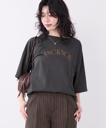 MICA&DEAL（マイカ＆ディール）の「"JACKSON"ロゴプリントハーフスリーブTシャツ（Tシャツ/カットソー）」