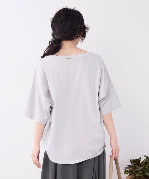 MICA&DEAL（マイカ＆ディール）の「"JACKSON"ロゴプリントハーフスリーブTシャツ（Tシャツ/カットソー・レディース・チャコールグレー/ブラウン/ライトグレー・FREE）」の20枚目の写真