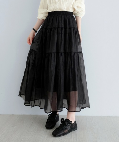 by muni:r(バイ ムニール)の「シアーパールティアードロングスカート/2026 AW COLLECTION(スカート・レディース・ホワイト/グレイッシュベージュ/ブラック・FREE)」の3枚目の写真