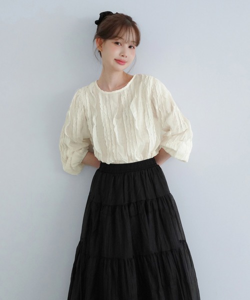by muni:r(バイ ムニール)の「シアーパールティアードロングスカート/2026 AW COLLECTION(スカート・レディース・ホワイト/グレイッシュベージュ/ブラック・FREE)」の5枚目の写真