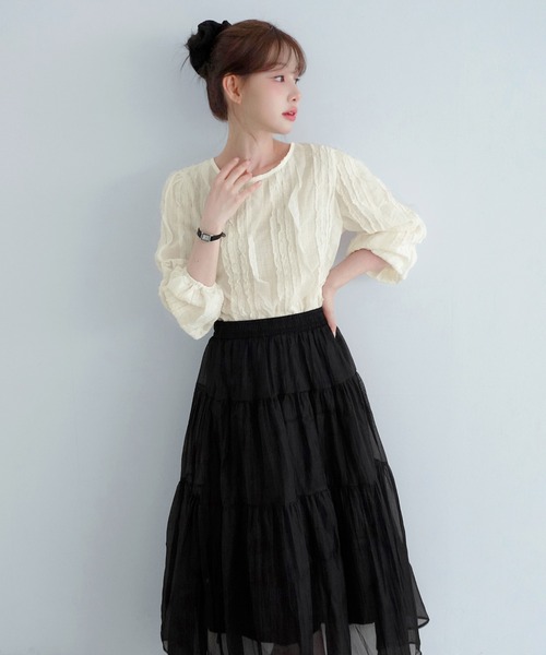 by muni:r(バイ ムニール)の「シアーパールティアードロングスカート/2026 AW COLLECTION(スカート・レディース・ホワイト/グレイッシュベージュ/ブラック・FREE)」の9枚目の写真