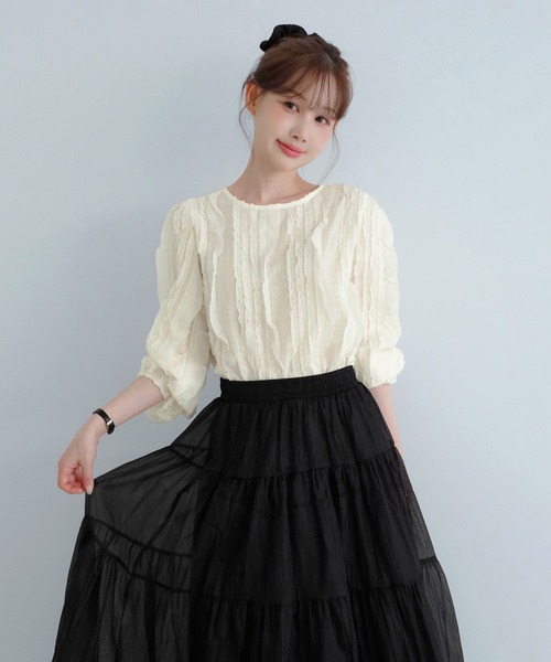 by muni:r(バイ ムニール)の「シアーパールティアードロングスカート/2026 AW COLLECTION(スカート・レディース・ホワイト/グレイッシュベージュ/ブラック・FREE)」の11枚目の写真