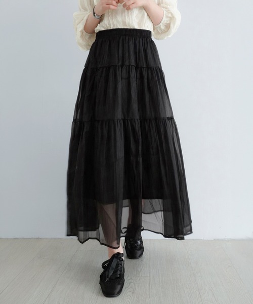 by muni:r(バイ ムニール)の「シアーパールティアードロングスカート/2026 AW COLLECTION(スカート・レディース・ホワイト/グレイッシュベージュ/ブラック・FREE)」の18枚目の写真