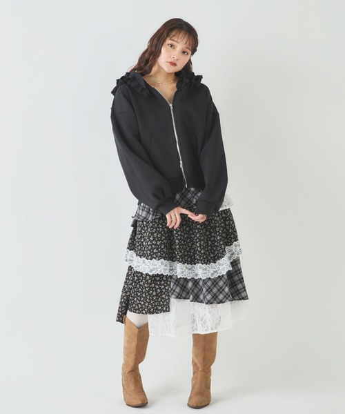 archives(アルシーヴ)の「【着映えフリルで差がつく】フリルフードパーカー / ダブルジップ スウェット(Tシャツ/カットソー・レディース・アイボリー/グレー/ブラック・MEDIUM)」の22枚目の写真