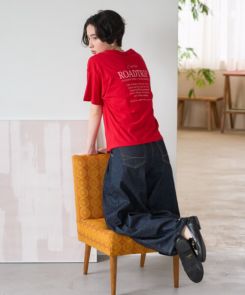 FREAK'S STORE(フリークスストア)の「Coastal Drive ロゴTシャツ(Tシャツ/カットソー・レディース・オフホワイト/ブラウン/レッド・フリ-)」の11枚目の写真