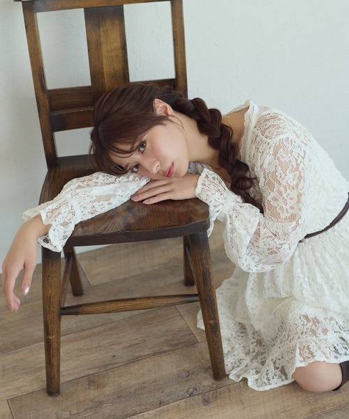 Ambre Neige(アンブルネージュ)の「lace plum Tunic / レースペプラムチュニック(シャツ/ブラウス・レディース・ブラック/オフホワイト/ボルドー/アイボリー・FREE)」の6枚目の写真
