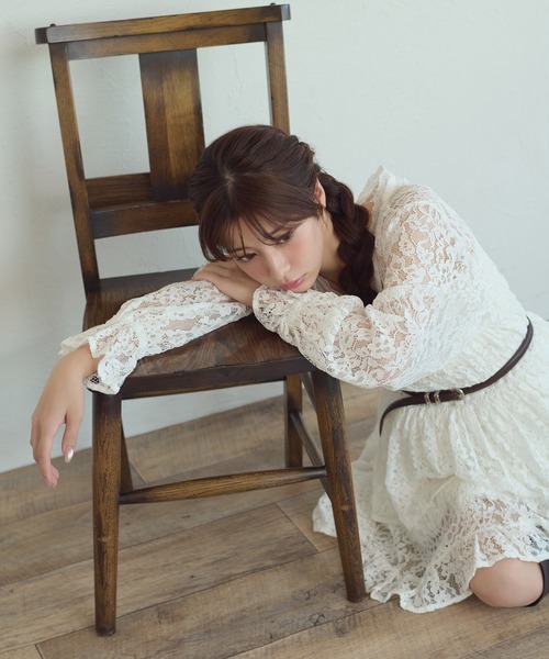 Ambre Neige(アンブルネージュ)の「lace plum Tunic / レースペプラムチュニック(シャツ/ブラウス・レディース・ブラック/オフホワイト/ボルドー/アイボリー・FREE)」の7枚目の写真