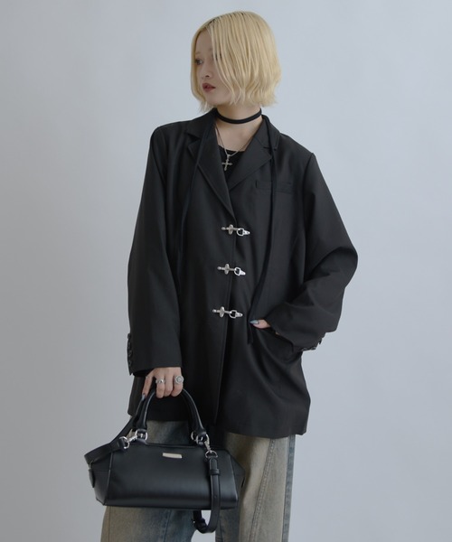 Lui's(ルイス)の「【mi-企画】ファイヤーマンバックルテーラードジャケット/ セットアップ対応(テーラードジャケット・レディース・ブラック/ブラウン・FREE)」の3枚目の写真