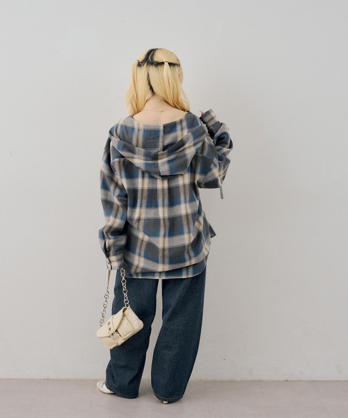 Another Branch olive des olive(アナザーブランチオリーブデオリーブ)の「チェックフードシャツ(シャツ/ブラウス・レディース・ボルドー/ブラック/ブルー/ターコイズブルー/オフホワイト・FREE)」の7枚目の写真