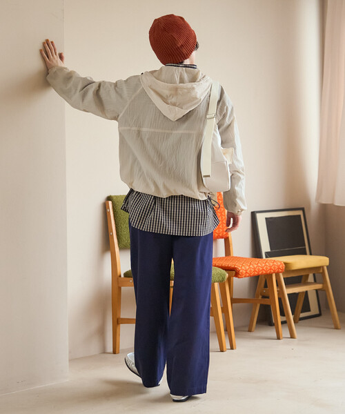 FRUIT OF THE LOOM(フルーツオブザルーム)の「FRUIT OF THE LOOM×FREAK'S STORE/フルーツオブザルーム 別注 アノラックパーカー/ナイロンパーカー(パーカー・レディース・ワイン/ブルー/ナチュラル・フリ-)」の20枚目の写真