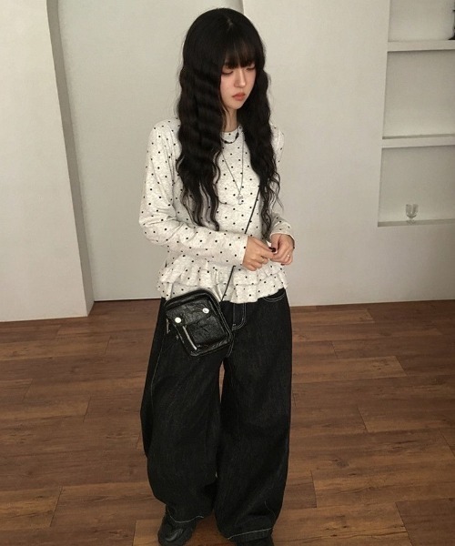 Teem Store(チームストア)の「ドット柄ティアードフリルペプラムロンT(Tシャツ/カットソー・レディース・グレー・M)」の5枚目の写真