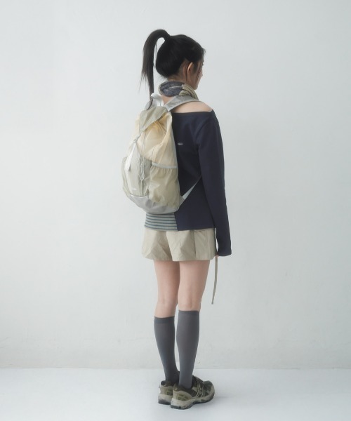 HEISAN(ハイサン)の「◇HEISAN◇ブランド直輸入正規品/折りたためる/パッカブル/エッグシュートバッグ Egg Suit Bag Black(バックパック/リュック・レディース・ブラック/グレイッシュベージュ・FREE)」の9枚目の写真