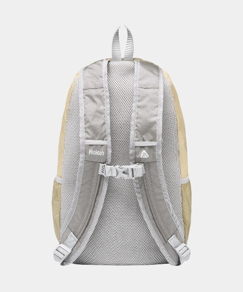 HEISAN(ハイサン)の「◇HEISAN◇ブランド直輸入正規品/折りたためる/パッカブル/エッグシュートバッグ Egg Suit Bag Black(バックパック/リュック・レディース・ブラック/グレイッシュベージュ・FREE)」の4枚目の写真