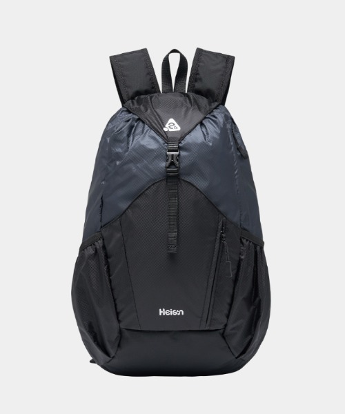 HEISAN(ハイサン)の「◇HEISAN◇ブランド直輸入正規品/折りたためる/パッカブル/エッグシュートバッグ Egg Suit Bag Black(バックパック/リュック・レディース・ブラック/グレイッシュベージュ・FREE)」の11枚目の写真