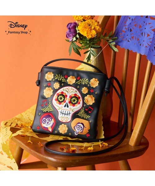 Disney(ディズニー)の「刺繍ショルダーバッグ「リメンバー・ミー」(ショルダーバッグ・レディース・ブラック・-)」の3枚目の写真