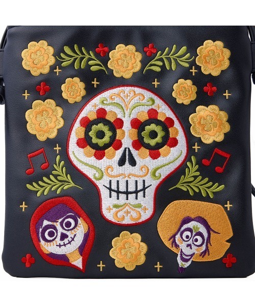Disney(ディズニー)の「刺繍ショルダーバッグ「リメンバー・ミー」(ショルダーバッグ・レディース・ブラック・-)」の4枚目の写真
