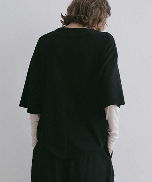 ETRE TOKYO(エトレトウキョウ)の「オーバーサイズパイルTee(Tシャツ/カットソー・レディース・ブラック/ホワイト/ベージュ・FREE)」の16枚目の写真