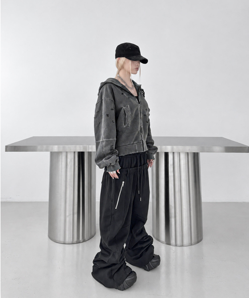 ROARINGRAD(ロアリングラド)の「レイヤードウエストスウェットパンツ グレー(その他パンツ・レディース・その他・MEDIUM/LARGE)」の5枚目の写真