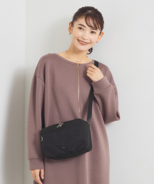 ITS'DEMO(イッツデモ)の「【撥水】収納アドバイザー監修ショルダーバッグ(ショルダーバッグ・レディース・ダークグレー/パープル/ブラック・00)」の6枚目の写真