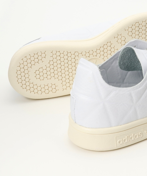 adidas（アディダス）の「オリジナルス スタンスミス ポリゴン[STAN SMITH POLYGONE W]（スニーカー・レディース・ホワイト・26.0cm/25.0cm/23.0cm/22.0cm/27.0cm/24.0cm/27.5cm/24.5cm/25.5cm/26.5cm/23.5cm/22.5cm）」の7枚目の写真