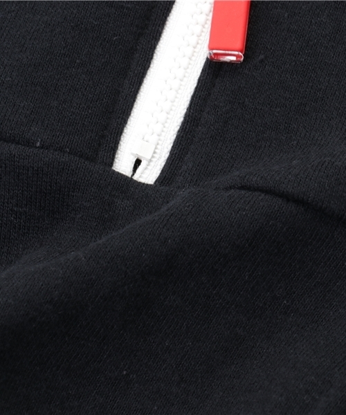 CHUBBYGANG（チャビーギャング）の「ジップデザイン裏毛ワンピース（ワンピース・キッズ・ライトグレー/ブラック・150/140/160/120/110/130/100）」の4枚目の写真