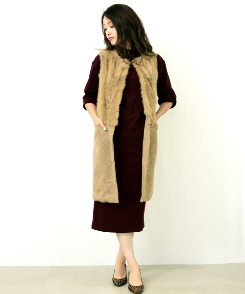 INTERPLANET（インタープラネット）の「ラビットファーニットジレベスト（ベスト・レディース・チャコールグレー/キャメル/ライトグレー・FREE）」の22枚目の写真