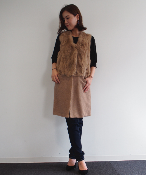 INTERPLANET（インタープラネット）の「ラビットファーニットジレベスト（ベスト・レディース・チャコールグレー/キャメル/ライトグレー・FREE）」の19枚目の写真