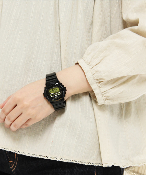 BEAMS BOY（ビームスボーイ）の「g-shock mini / ”GMN-691G-1JR”（アナログ腕時計・レディース・ブラック・ONE SIZE）」の3枚目の写真