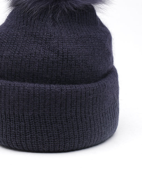 NANO universe（ナノユニバース）の「【CLASSY. 12月号掲載】 ファーポンポンニットキャップ（ニットキャップ/ビーニー・レディース・ベージュ/ネイビー/グレー・FREE）」の7枚目の写真
