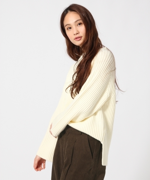 GLOBAL WORK（グローバルワーク）の「3ゲージリブボトルネックプルオーバー長袖/740587（ニット/セーター・レディース・オレンジ系その他/ダークグレー/ブラック/ホワイト/ネイビー/マルチ・SMALL/LARGE/MEDIUM）」の2枚目の写真