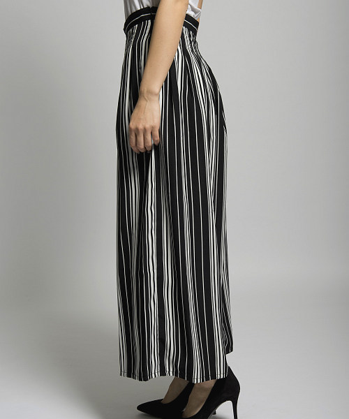 MILLION CARATS（ミリオンカラッツ）の「【2017SPRING】ワイドパンツ[DRESS/ドレス]（その他パンツ・レディース・インディゴブルー/オフホワイト/マルチ・MEDIUM/SMALL）」の5枚目の写真