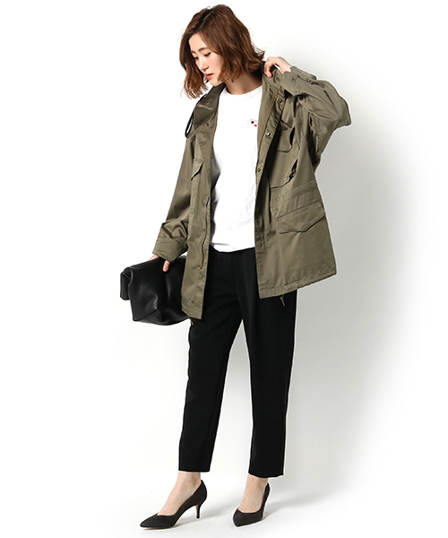 HELIOPOLE（エリオポール）の「テーパード バナナパンツ（その他パンツ・レディース・ブラック/ベージュ/ネイビー・38/34/36）」の13枚目の写真