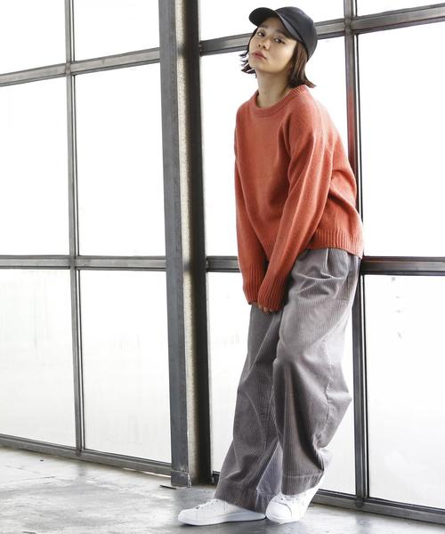 coen（コーエン）の「コーデュロイワイドパンツ(2017FW)（その他パンツ・レディース・ネイビー/ベージュ/グレー/オフホワイト・SMALL/MEDIUM/LARGE）」の9枚目の写真