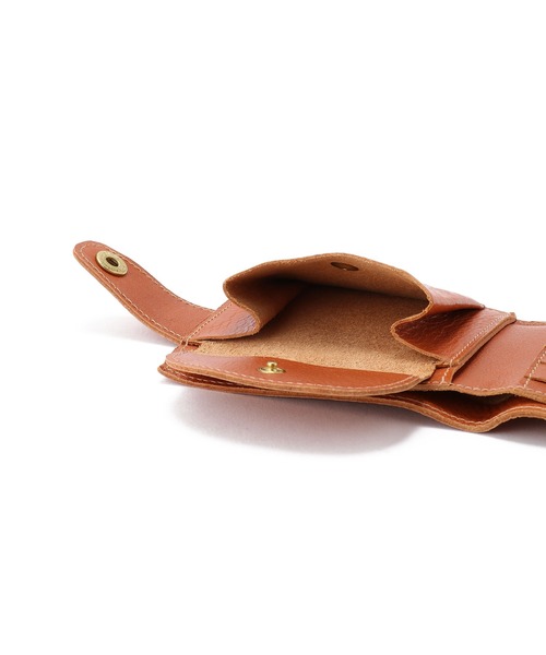 IL BISONTE(イルビゾンテ)の「IL BISONTE / ORIGINAL LEATHER / ウォレット(財布・レディース・ブラック/グレー/ダークブラウン/ライトブラウン/ナチュラル/グリーン/オリーブ/ネイビー/レッド/レンガ/オレンジ・FREE)」の13枚目の写真