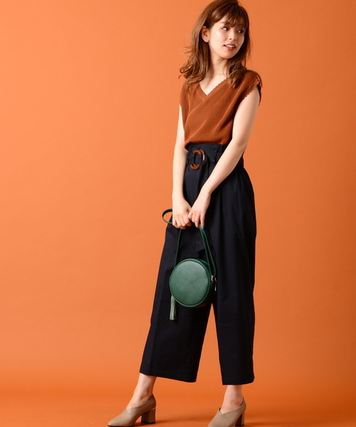 natural couture（ナチュラルクチュール）の「スカラップノースリニット（ニット/セーター・レディース・ブラック/キャメル/ターコイズブルー/ピンク・FREE）」の3枚目の写真