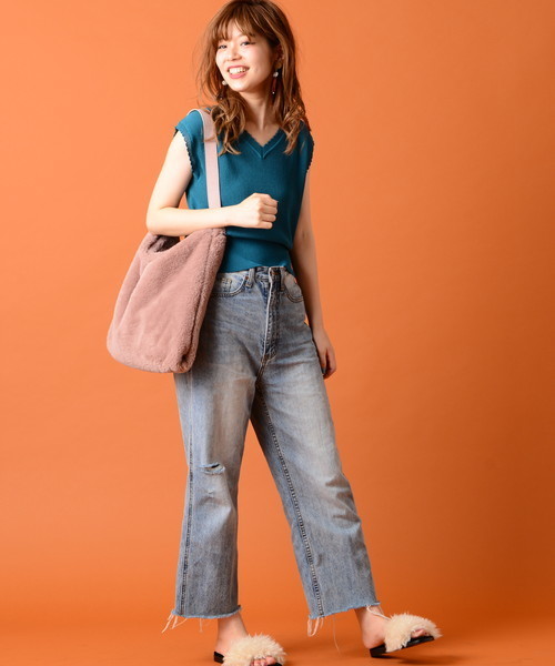 natural couture（ナチュラルクチュール）の「スカラップノースリニット（ニット/セーター・レディース・ブラック/キャメル/ターコイズブルー/ピンク・FREE）」の22枚目の写真