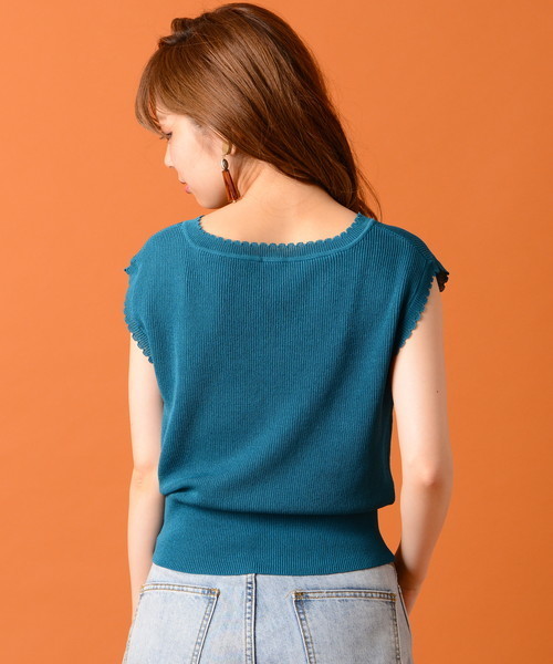 natural couture（ナチュラルクチュール）の「スカラップノースリニット（ニット/セーター・レディース・ブラック/キャメル/ターコイズブルー/ピンク・FREE）」の11枚目の写真